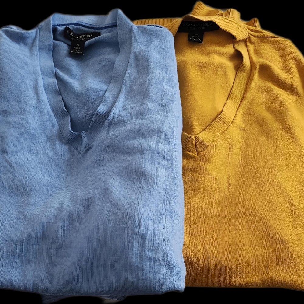 Size Medium Banana Republic Sweaters Yellow and Blue